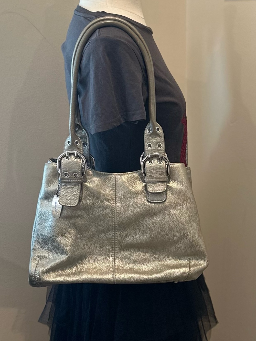 Tignanello Metallic Silver/ PewterLeather Shoulder Bag Y2K Buckle Tote